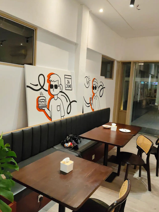 From TikTok to Table, Juju’s Viral Café Experience