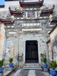 Hongcun: The Village Time Forgot, But Art Remembered