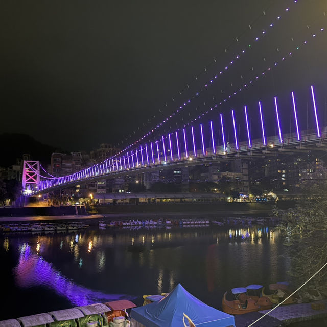 🌙 夜晚騎車散步　碧潭陽光橋輕旅行