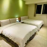 CP Value Stay in Taichung: Clean, Cozy & Steps from Fengjia Night Market!