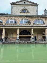 배스의 시작, 로만 바스(Roman Baths)