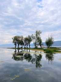 Whispers of Water and Mountains – Discover Erhai
