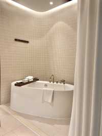 Pullman Khaolak โรงแรมหรูริมทะเล เขาหลัก