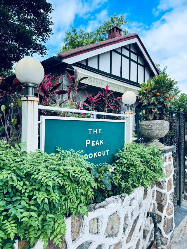 The peak tram, Hong Kong 🚊