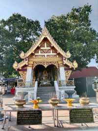 สักการะ ศาลหลักเมืองอุดรธานี