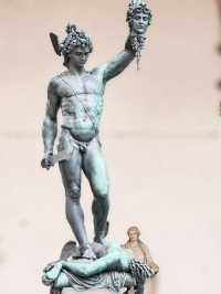 Solo in Florence, Again: A Love Affair with the Details