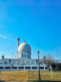 Hazratbal Masjid