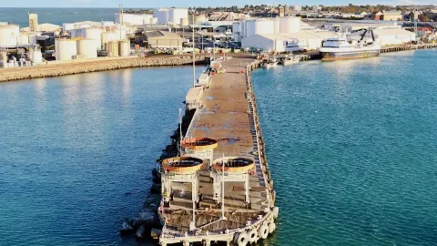 Harbour Light & Southern Layers — traveler post in Timaru