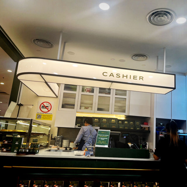 Festive Treats at Rich Baker, Queensbay Mall Festive Treats at Rich Baker, Queensbay Mall