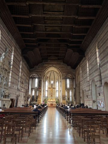 What struck me first wasn’t that this is Venice’s main hospital — it was the building itself. The ho