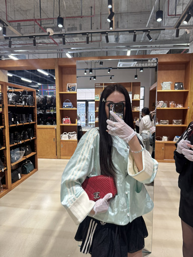 ✨ Shanghai's Hidden Luxury Treasure: ZZER Second-Hand Designer