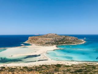 🏝️💙 Balos Beach – Greece’s Most Breathtaking Lagoon 💙🏝️
