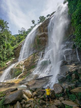 [Perak, Malaysia] Lata Puteh: The Hidden "White Silk" Waterfall! A Breathtaking Secret After a Steep Trek.