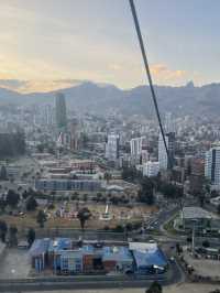 Best cable car ride in the World! La Paz 🇧🇴