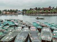 Tam Coc: Vietnam’s Hidden Gem of Limestone Peaks and Peaceful Rice Fields