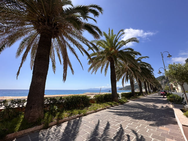 Day trip itinerary Genova-Finale Ligure and back