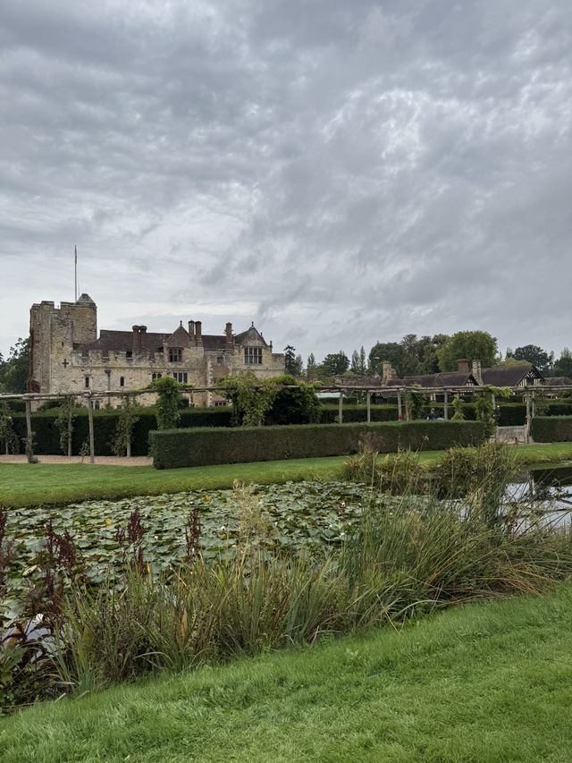 1 Night & Day at Hever Castle 1 Night & Day at Hever Castle