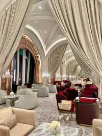 The illustrious Raffles Doha! ✨