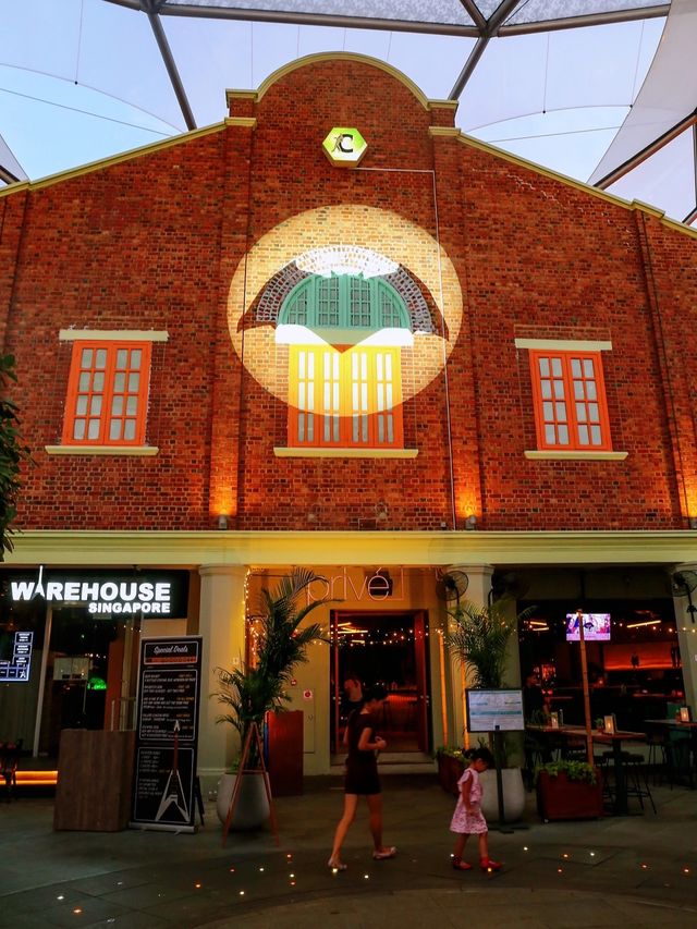 新加坡最有名的酒吧夜店一條街