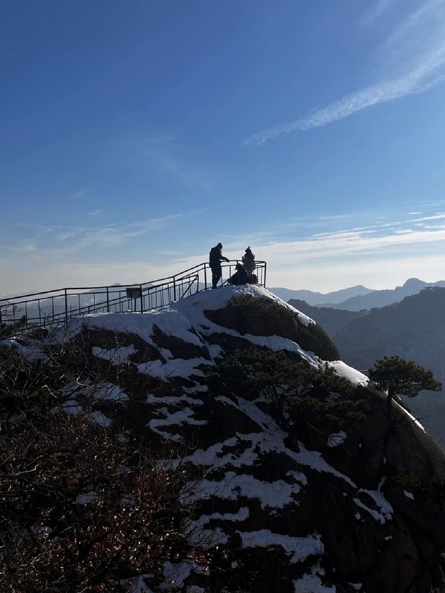 南有黃山，北有千山