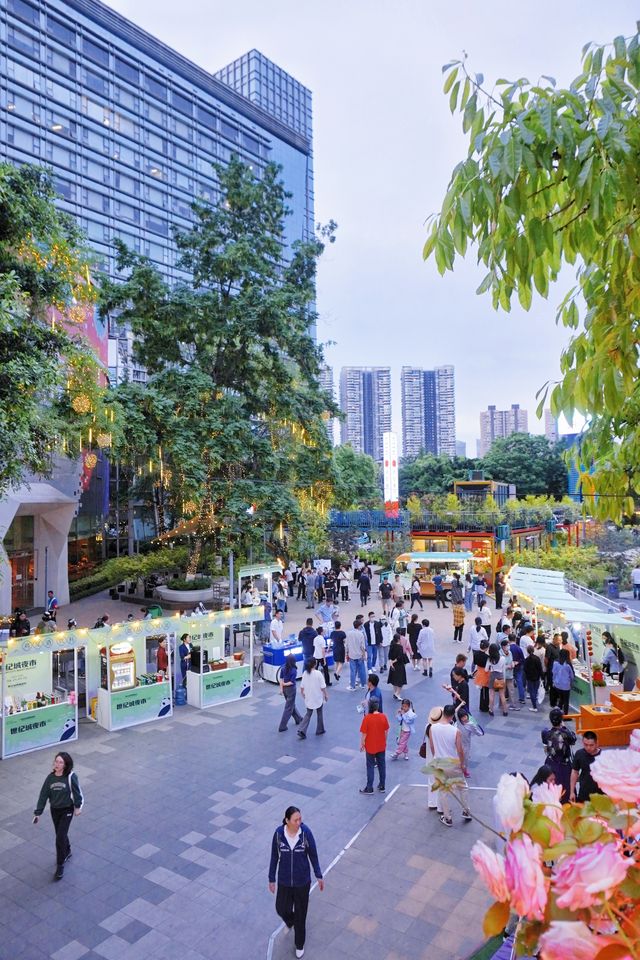 我敢說！全成都人都來這個國風夜市了吧！