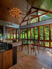 🌴🛌 Serene Stays in Sri Lanka: Moksha Kitulgala 🌳✨