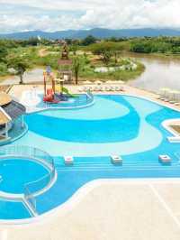 🌟 Chiang Rai's Luxe Stay & Play 🏨💦
