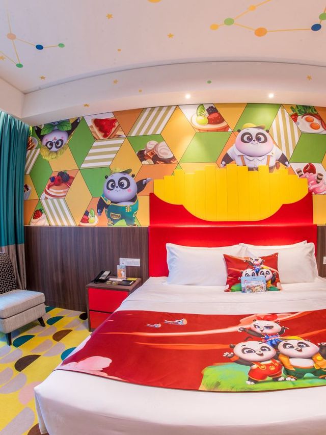 🐼🌟 Guangzhou's Magical Panda Hotel Adventure 🎢✨