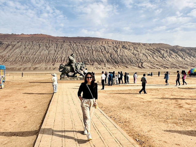 Finally , I Saw the Flaming Mountains in Real Life! 🇨🇳