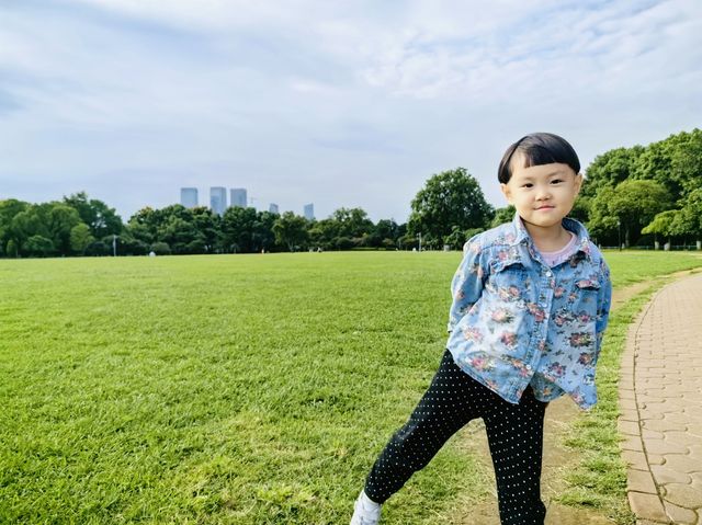 親子陪伴在路上——秋遊橘子洲風景區。