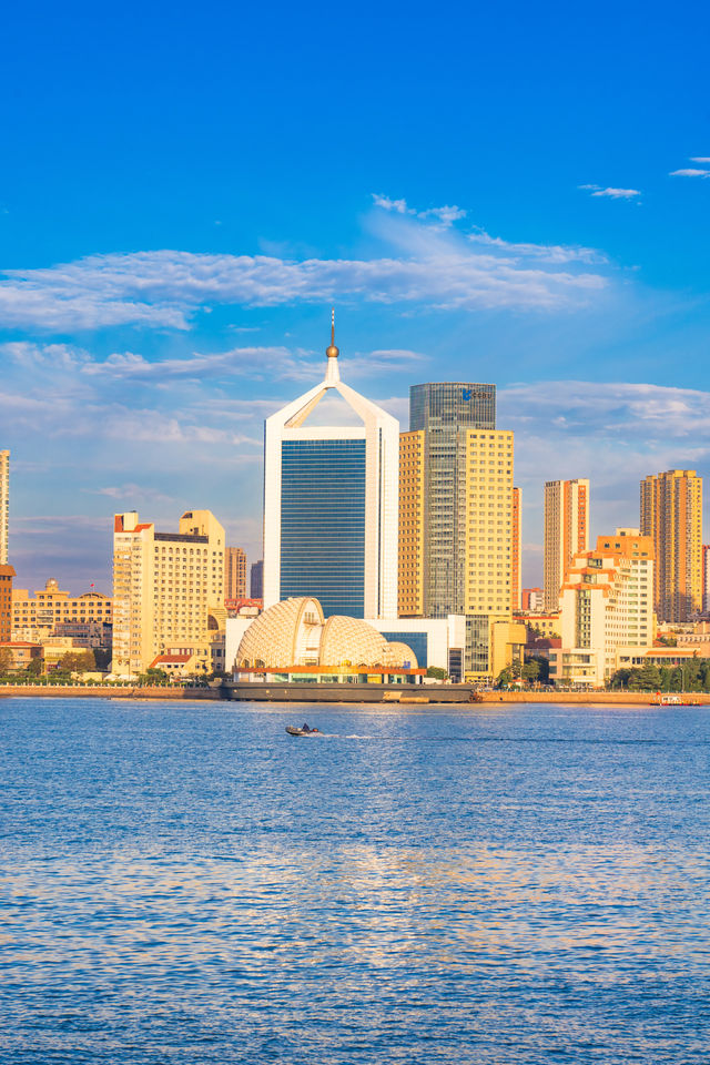 動漫裡走出來的城市，青島的浪漫有萬平米…