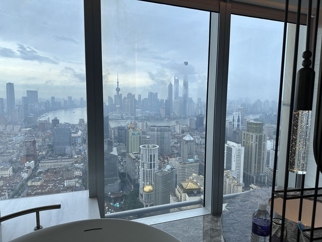 上海 康萊德 江景套房
