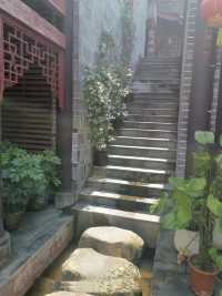邂逅山城的湖光山色與詩意生活