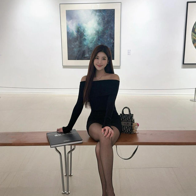 心心念念的中山V+美術館，我終於來啦🖼️
