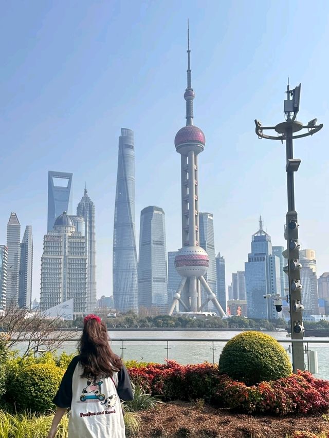 Shanghai Bund is such a Vibe😍❤️