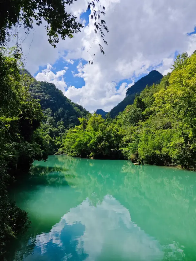 A super practical travel guide for your short holiday in Anshun is here!