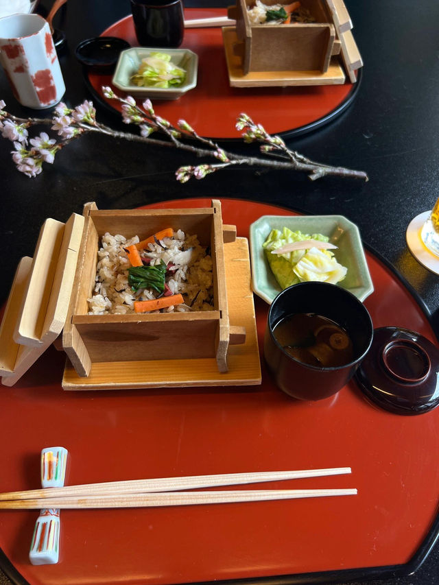 東京鐵塔下的絕美日式風味🥢芝豆腐UKAI