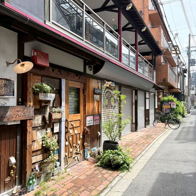 大阪梅田商圈交通週邊，這些特色小街超出片！