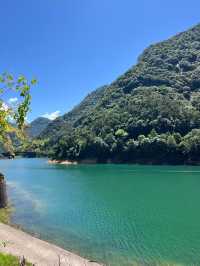 衢州小七孔藏唔住啦！舉山村山裡嘅藍寶石湖靚到窒息