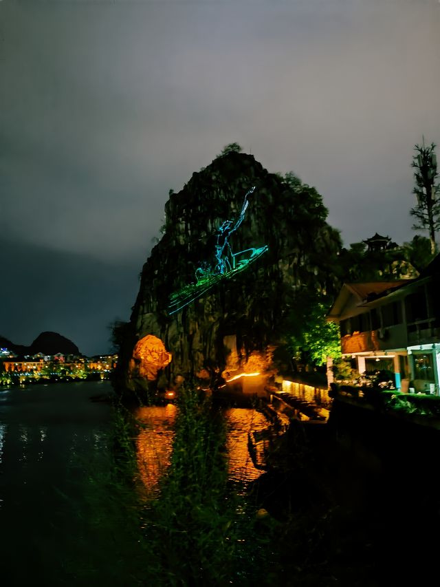 桂林夜遊攻略 | 總要夜遊一次桂林兩江四湖吧