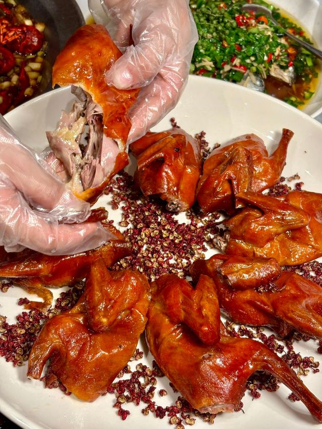 重慶宵夜天花板！鮮貨讓我食到扶牆出！姊妹們！挖到寶了！！