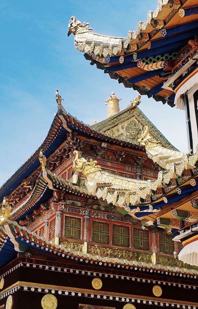 被嚴重低估嘅絕美寺廟建築——甘南郎木寺