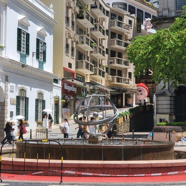 🌟 Discover the Heart of Macau: Senado Square Magic! 🇲🇴✨