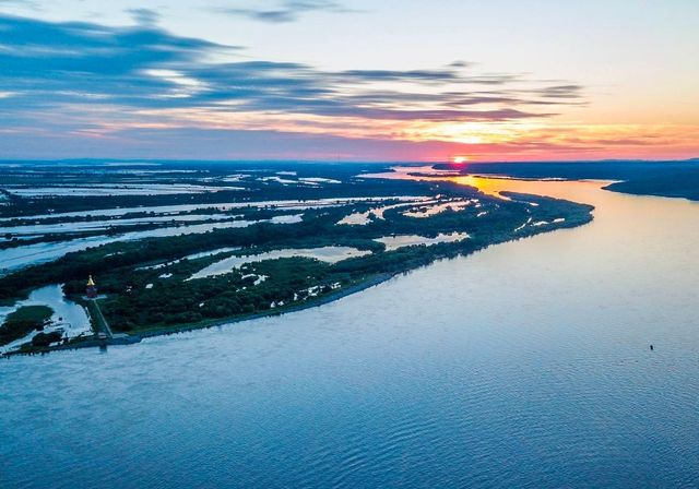 【黑瞎子島探秘指南】🌿🐻一場野性與自然交融嘅極致冒險!
你係咪都夢想遠離喧囂,嚟到一片純淨嘅原生 【黑瞎子島探秘指南】🌿🐻一場野性與自然交融嘅極致冒險!
你係咪都夢想遠離喧囂,嚟到一片純淨嘅原生