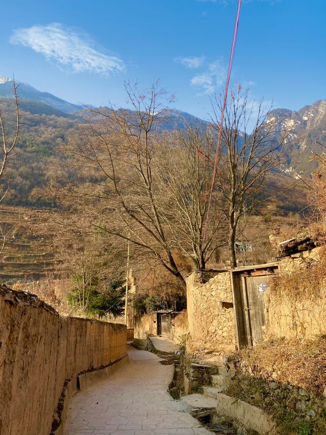 迄今為止發現的世界上最大、最古老的黃泥羌寨