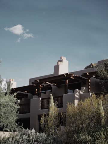 沙漠中的奢華綠洲