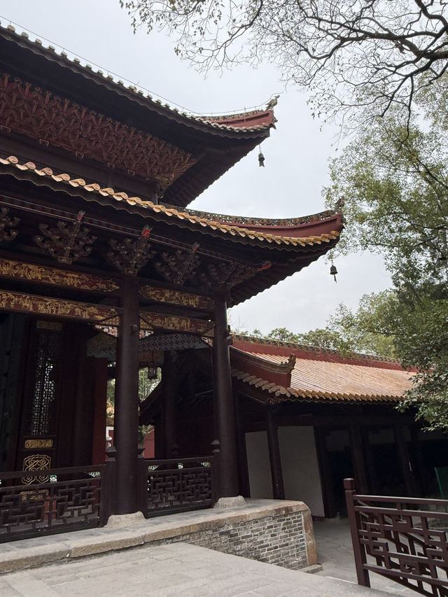 南岳 / 聖公聖母殿 南岳 / 聖公聖母殿