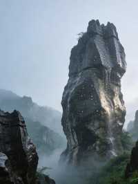 雨_石林華鎰山_四川廣安