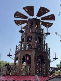 STOP! Limited time only, Xmas market is AWESOME!