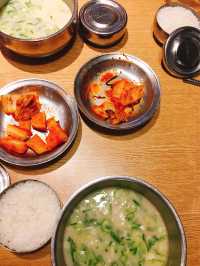 韓國必吃美食之一🇰🇷神仙雪濃湯🍲Sinseon Seolnongtang 신촌설렁탕 압구정역점